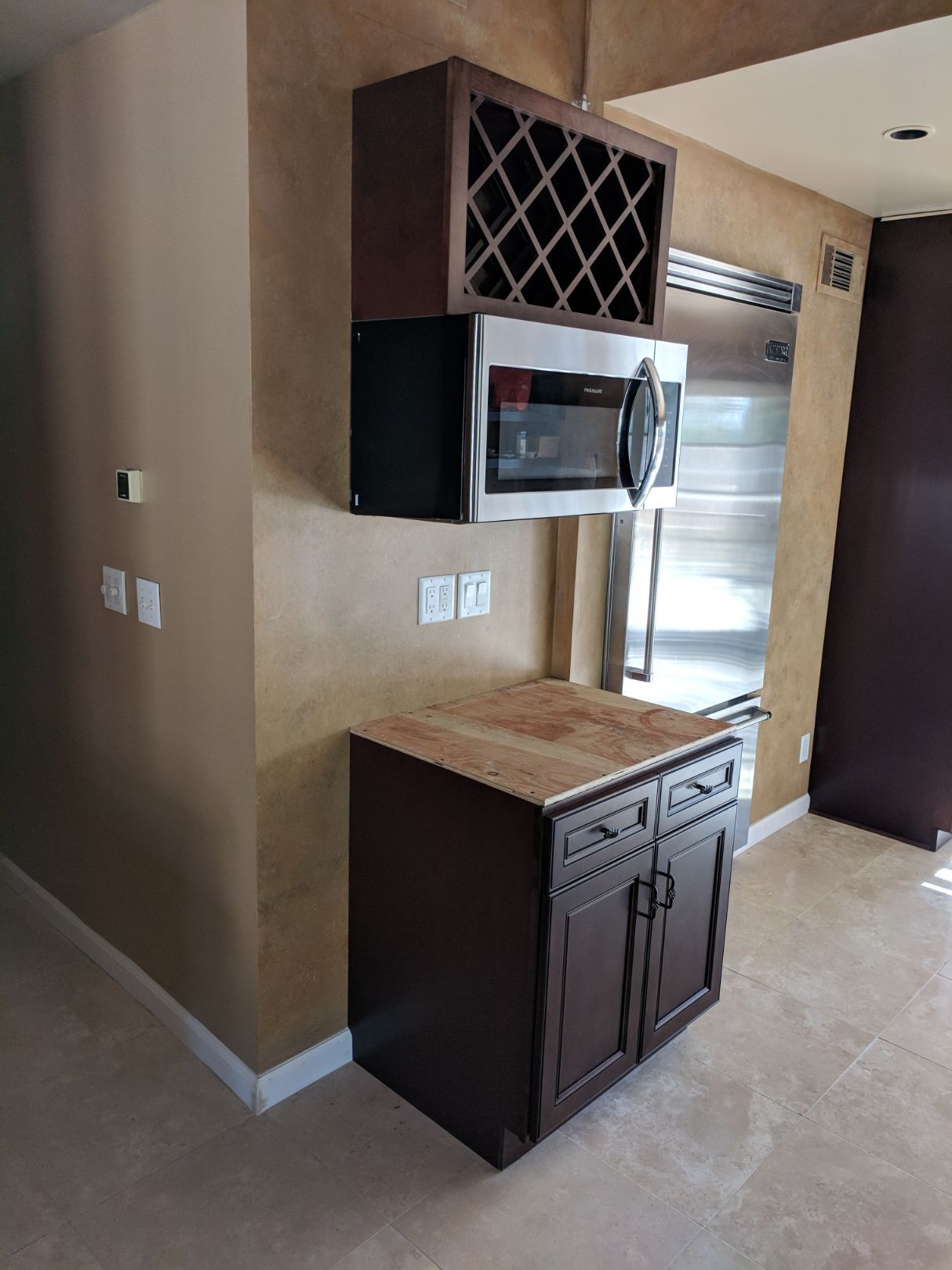 New kitchen cabinet and appliance installation